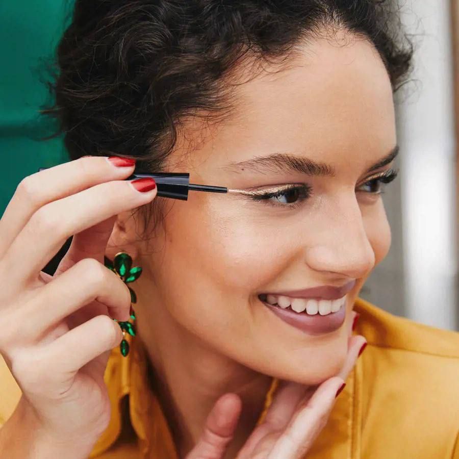 خط چشم طلایی دوان اوریفلیم