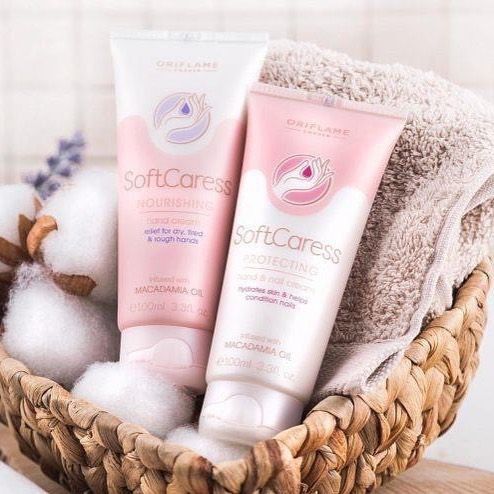 کرم دست و ناخن فندق SoftCaress اوریفلیم